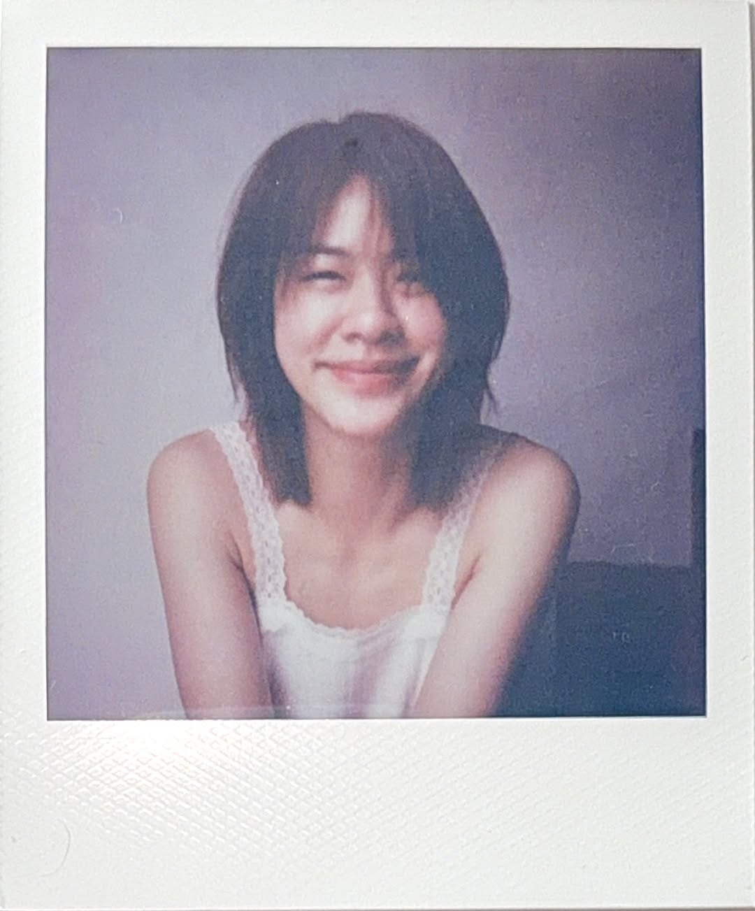 เอมี่ - ทสร กลิ่นเนียม