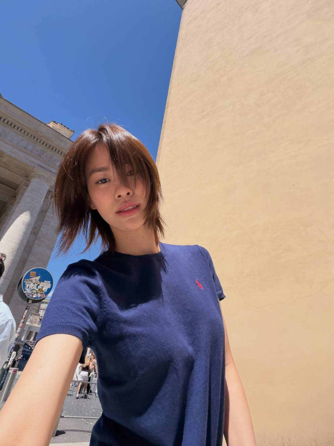 เอมี่ - ทสร กลิ่นเนียม