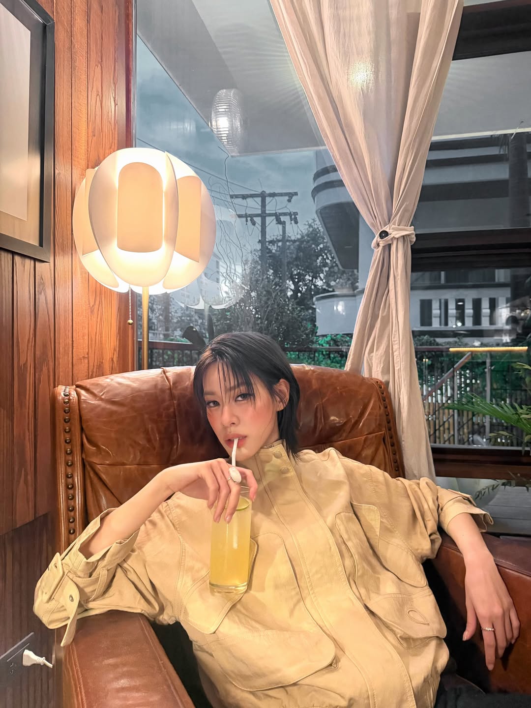 เอมี่ - ทสร กลิ่นเนียม