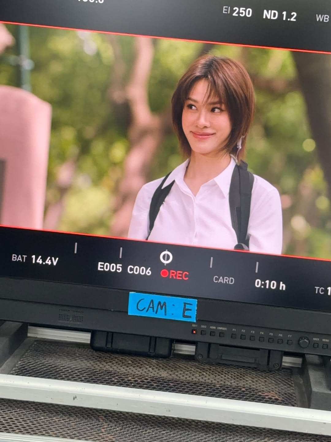เอมี่ - ทสร กลิ่นเนียม