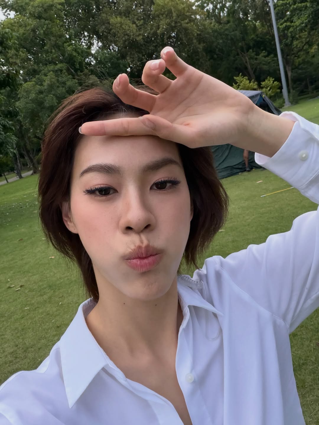 เอมี่ - ทสร กลิ่นเนียม
