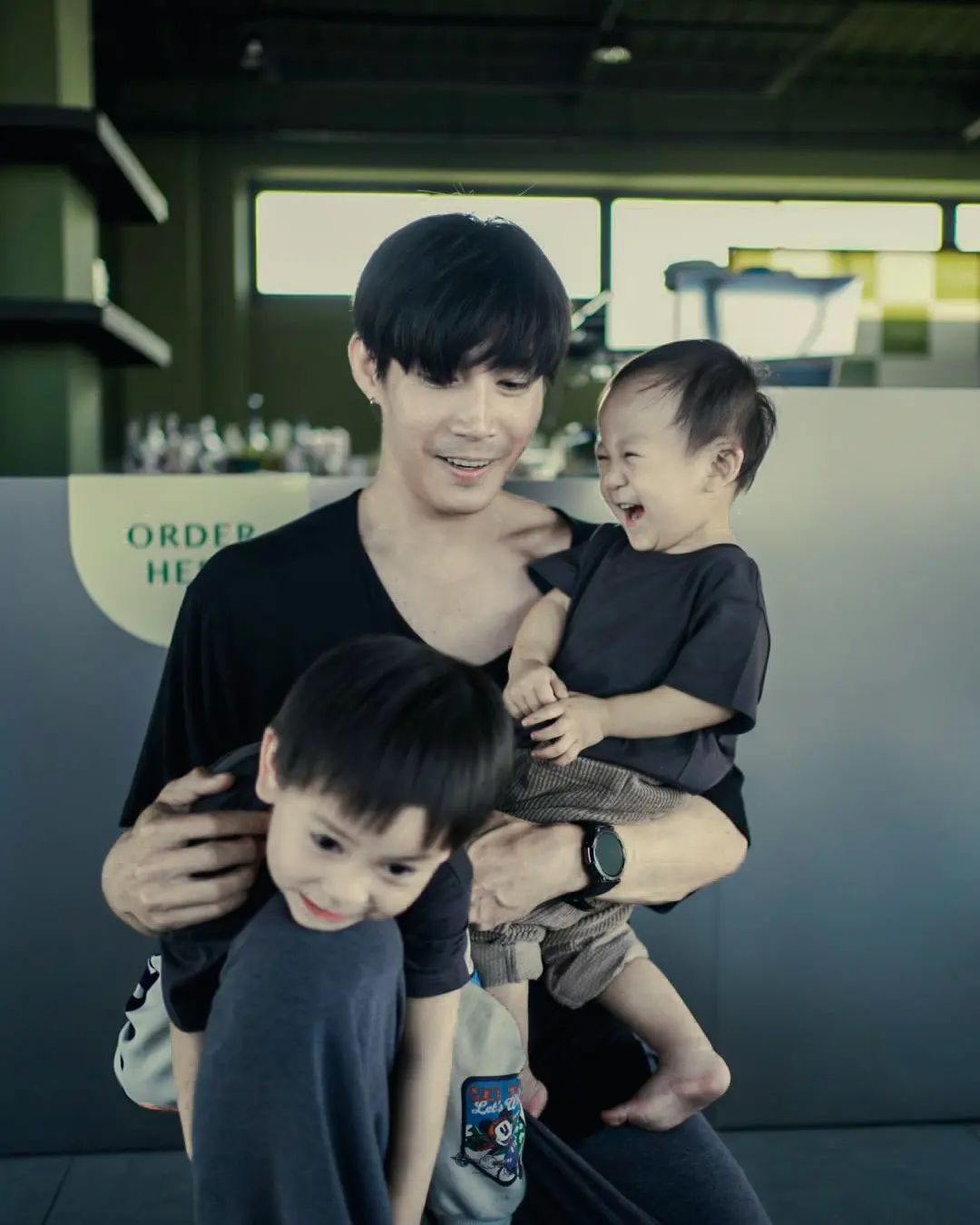 กาย - ศิวกร เลิศชูโชติ