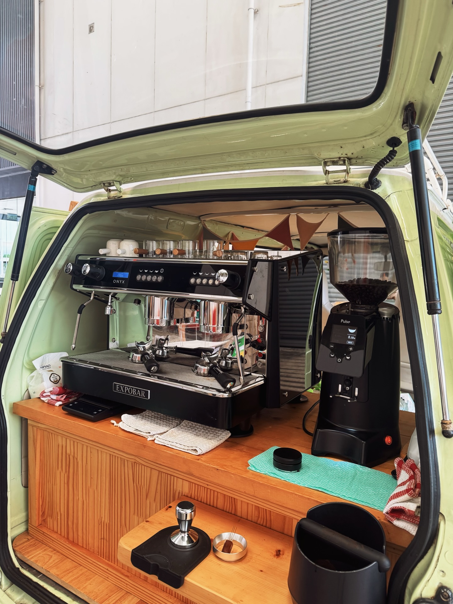 กาย - ศิวกร เลิศชูโชติ