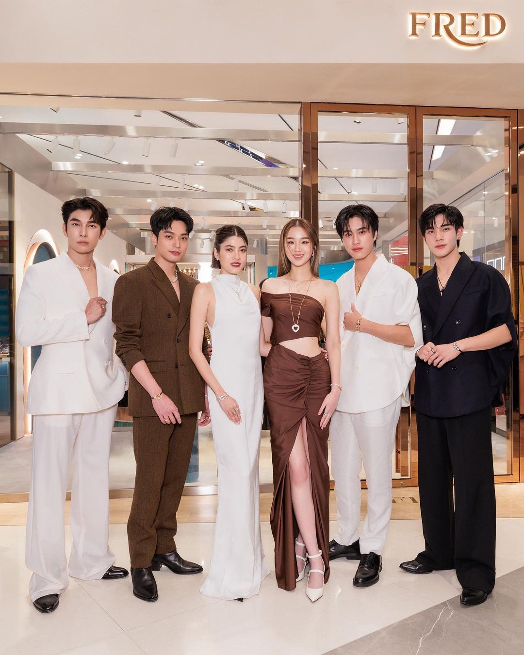 มาร์กี้ - ราศรี บาเล็นซิเอก้า จิราธิวัฒน์