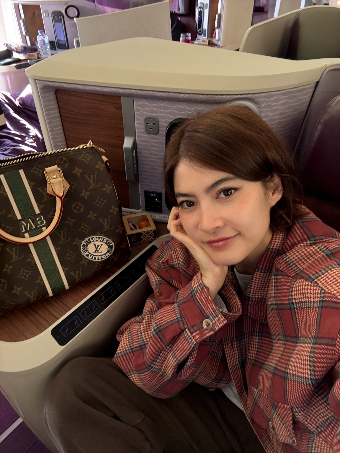 มาร์กี้ - ราศรี บาเล็นซิเอก้า จิราธิวัฒน์