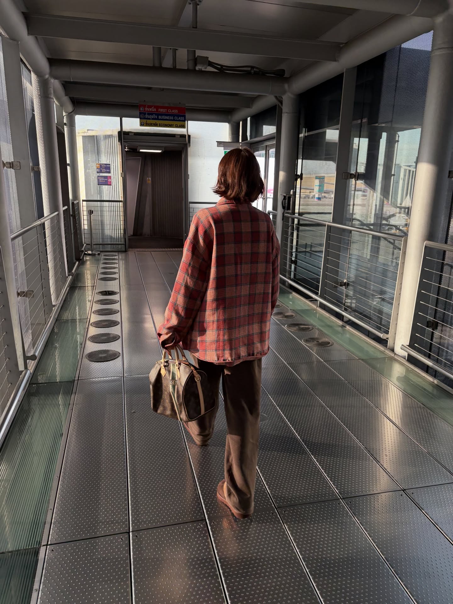 มาร์กี้ - ราศรี บาเล็นซิเอก้า จิราธิวัฒน์