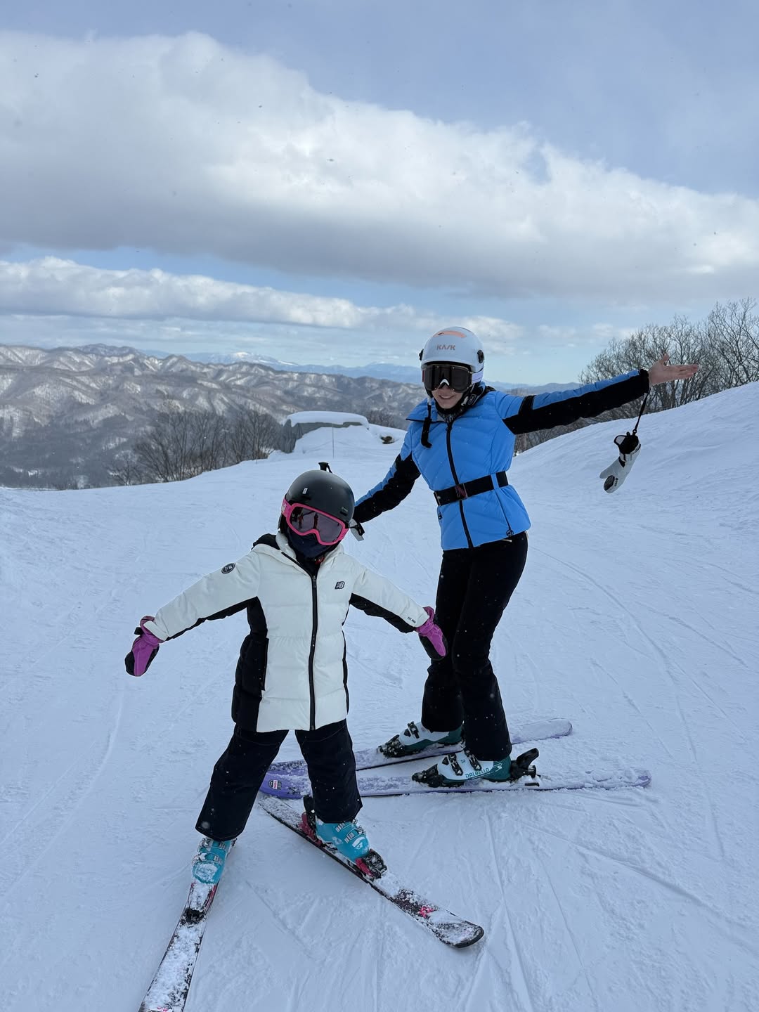 มาร์กี้ - ราศรี บาเล็นซิเอก้า จิราธิวัฒน์