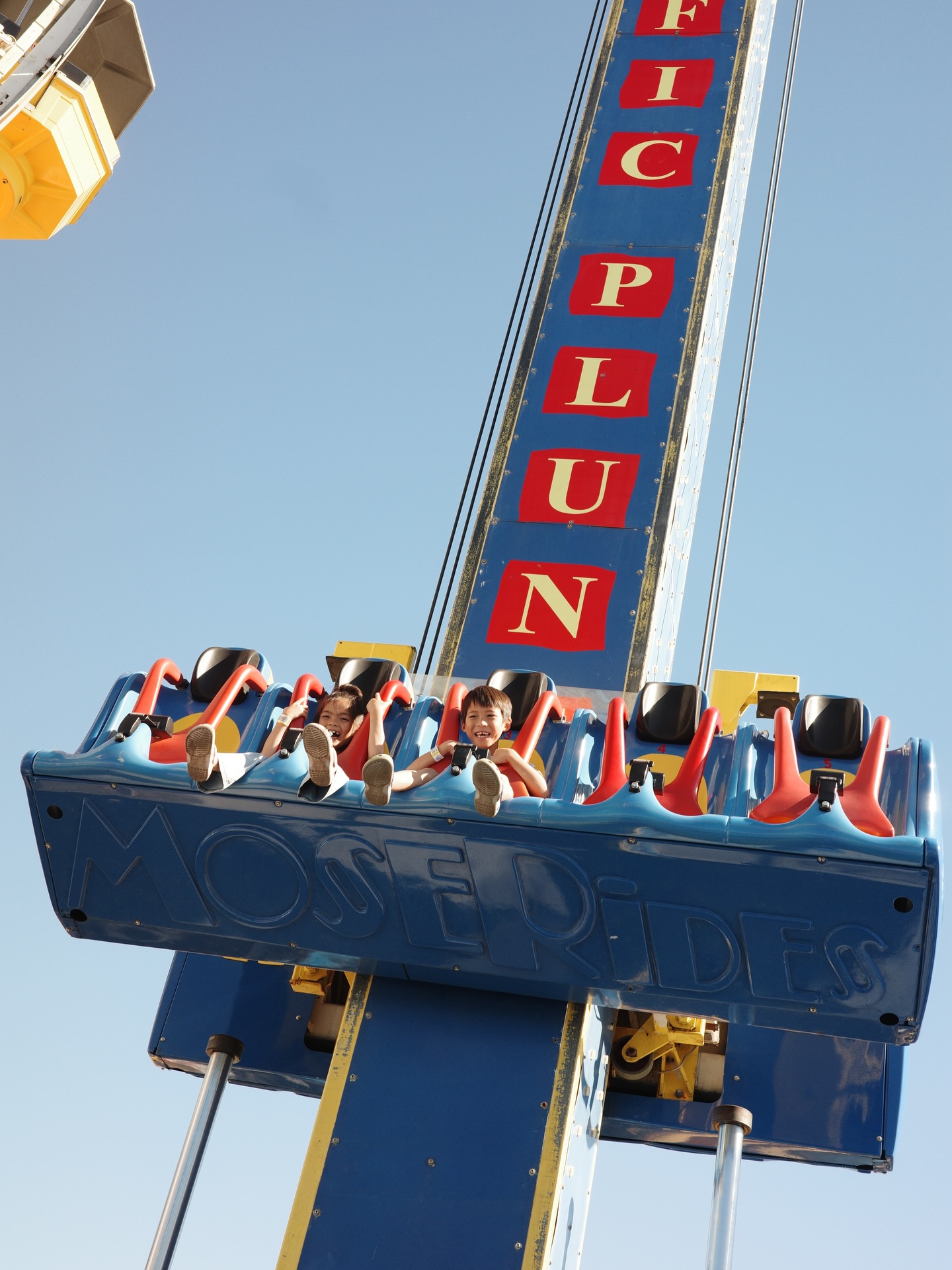 มาร์กี้ - ราศรี บาเล็นซิเอก้า จิราธิวัฒน์