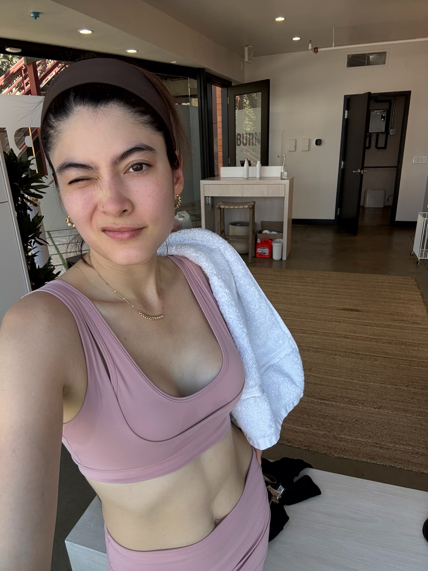 มาร์กี้ - ราศรี บาเล็นซิเอก้า จิราธิวัฒน์