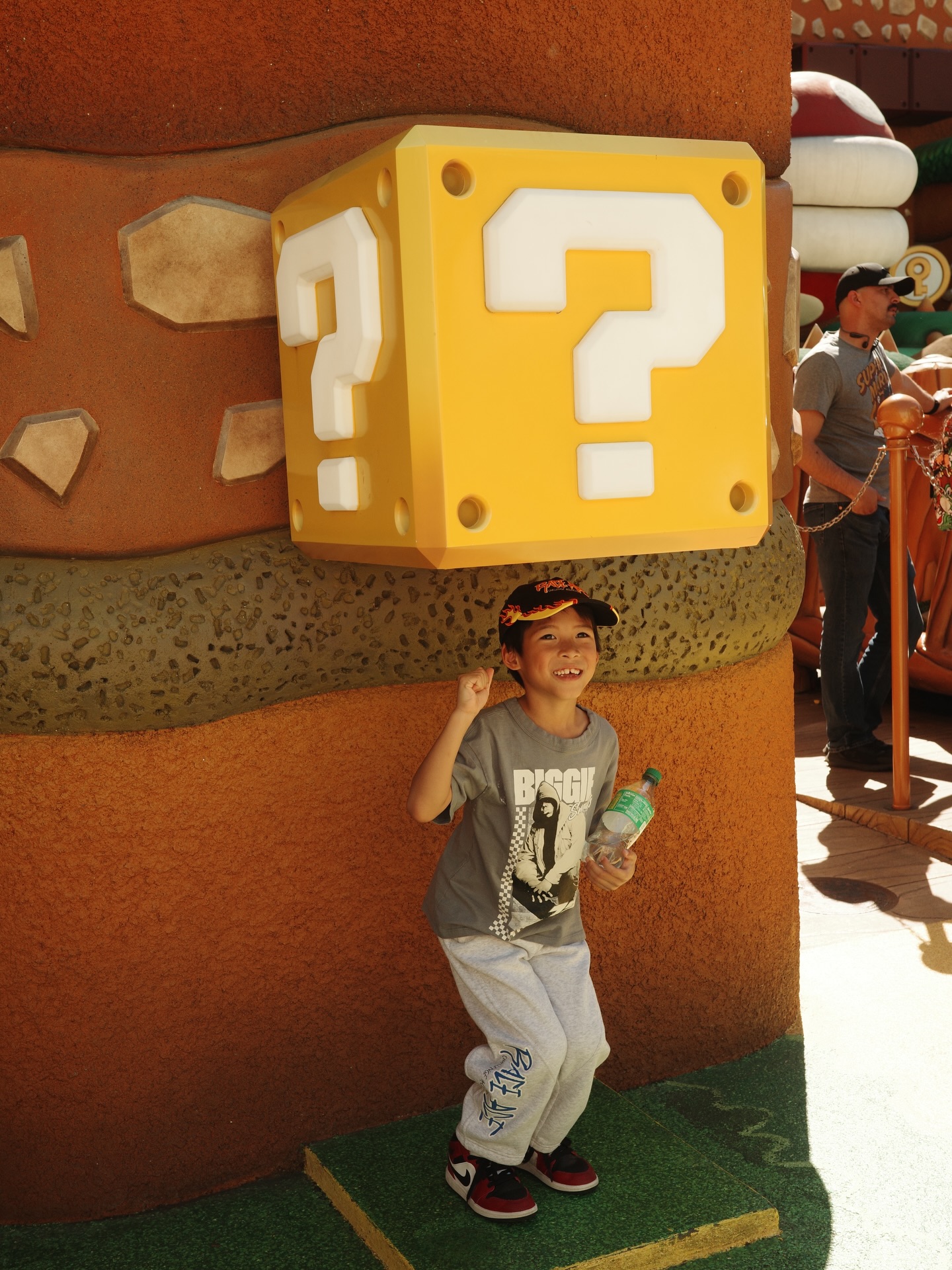 มาร์กี้ - ราศรี บาเล็นซิเอก้า จิราธิวัฒน์