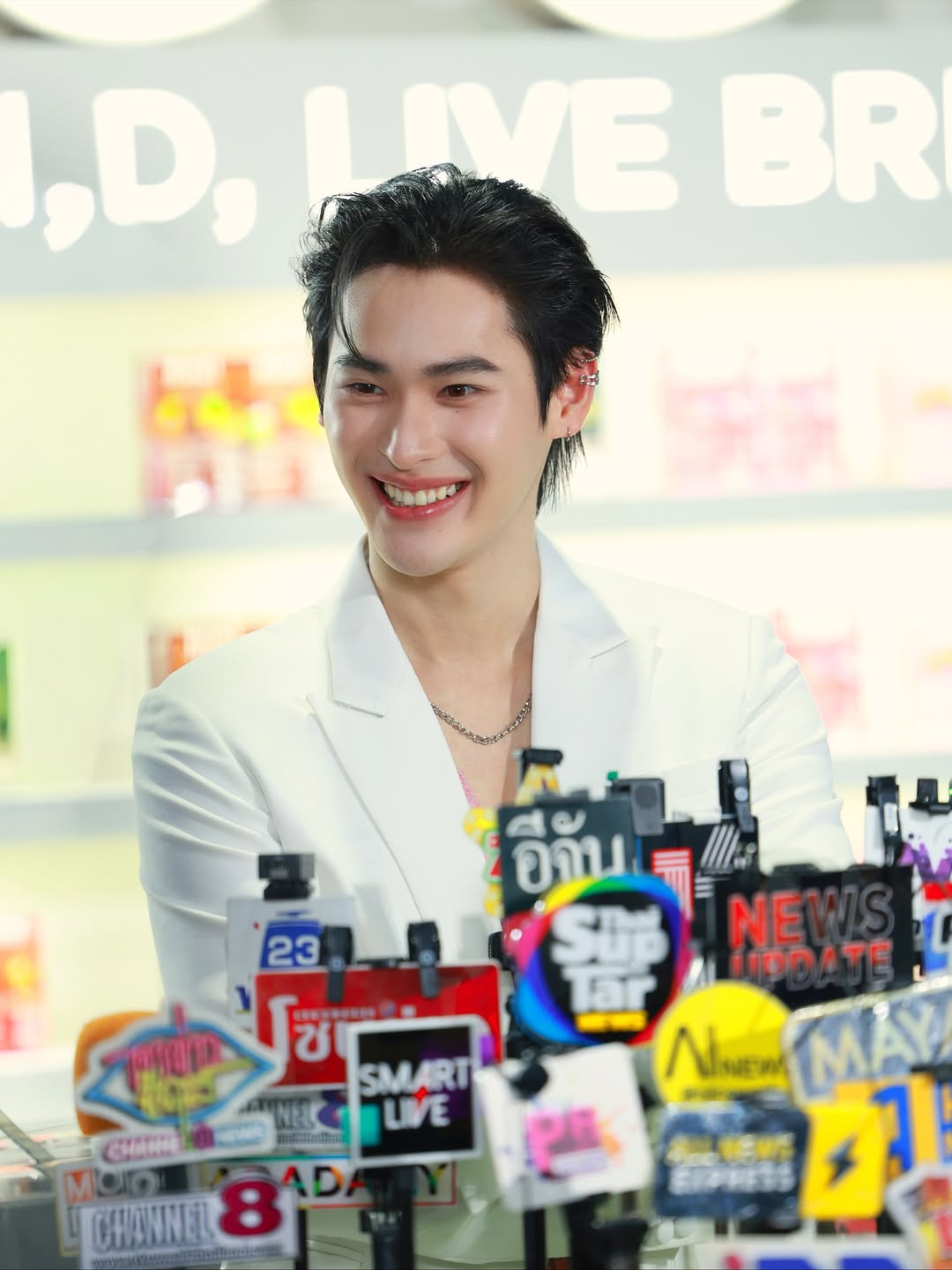 เก้า - นพเก้า เดชาพัฒนคุณ