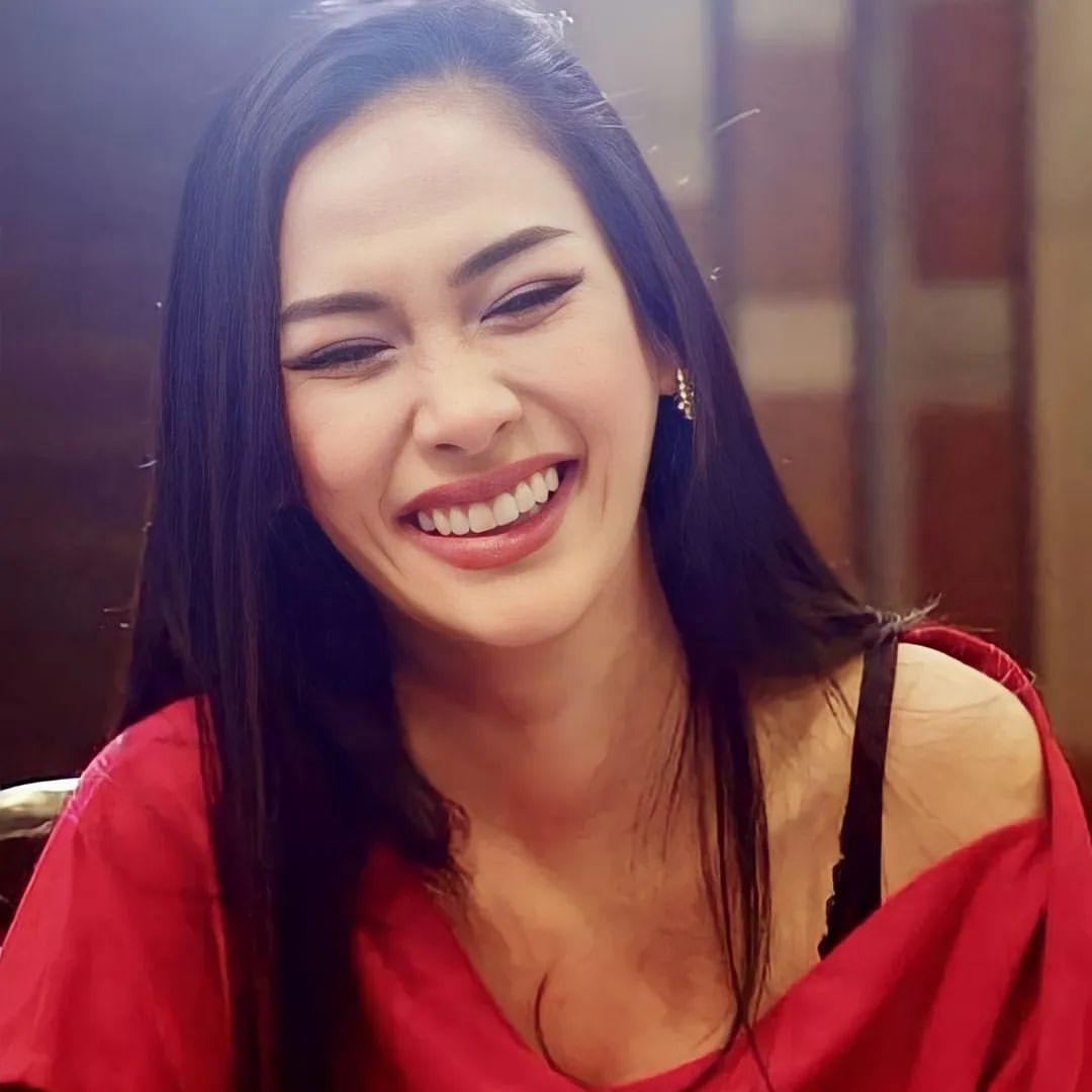 พิม - พิมพ์พรรณ ชลายนคุปต์