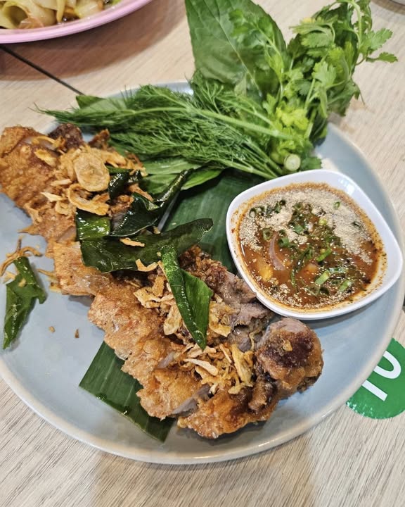 พิม - พิมพ์พรรณ ชลายนคุปต์