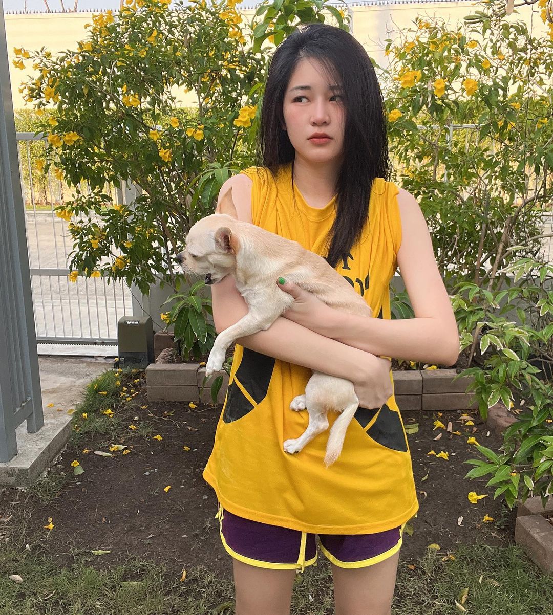 แอปเปิ้ล - ลาภิสรา อินทรสูต