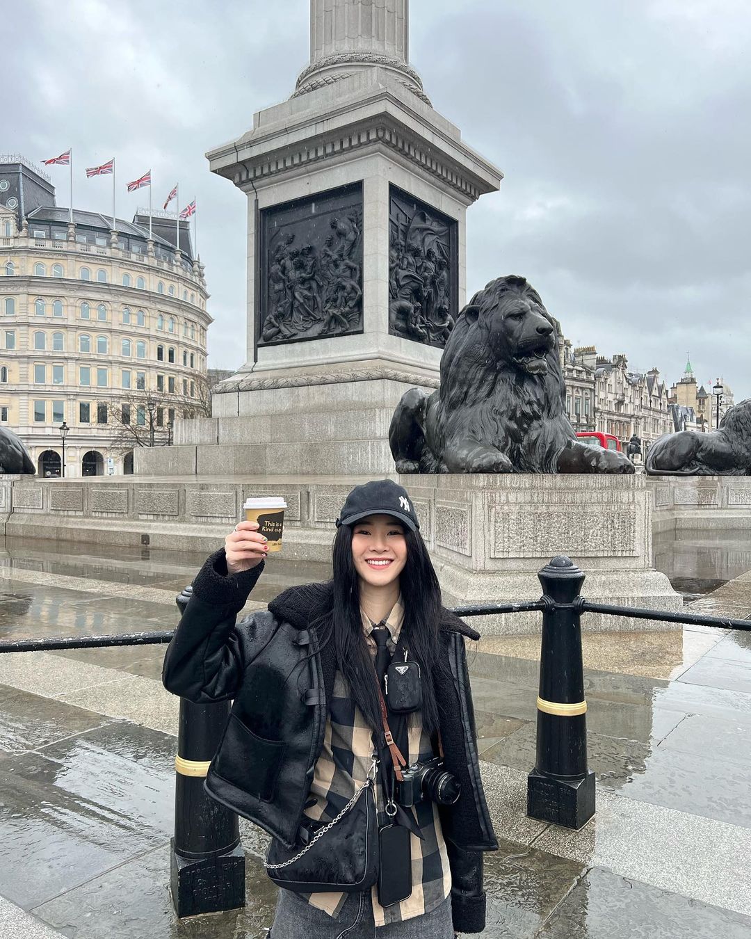 แอปเปิ้ล - ลาภิสรา อินทรสูต