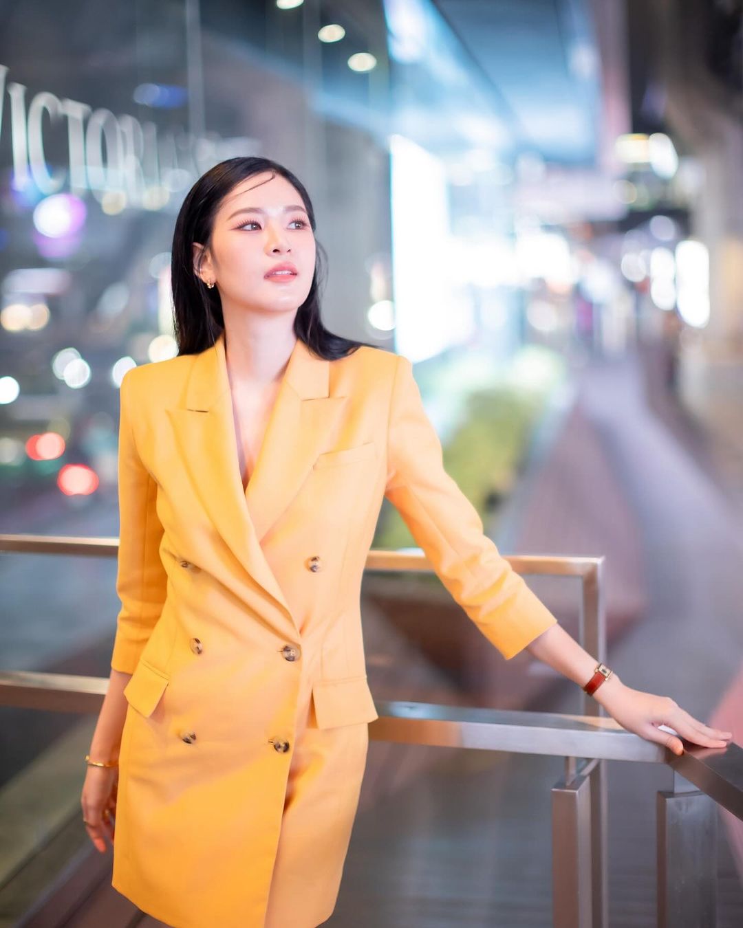 แอปเปิ้ล - ลาภิสรา อินทรสูต