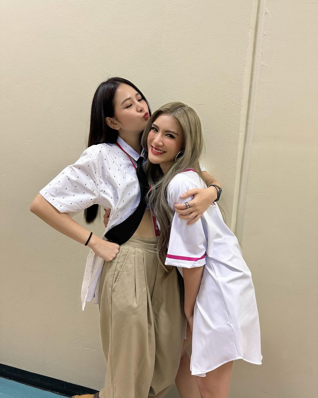 แอปเปิ้ล - ลาภิสรา อินทรสูต