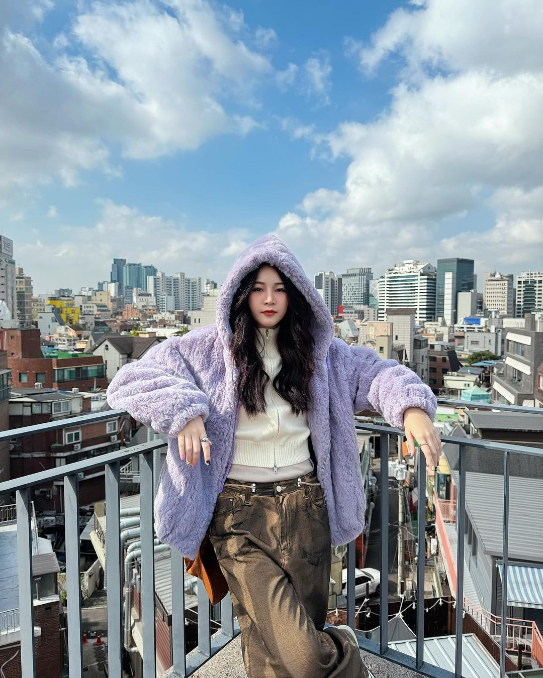 แอปเปิ้ล - ลาภิสรา อินทรสูต