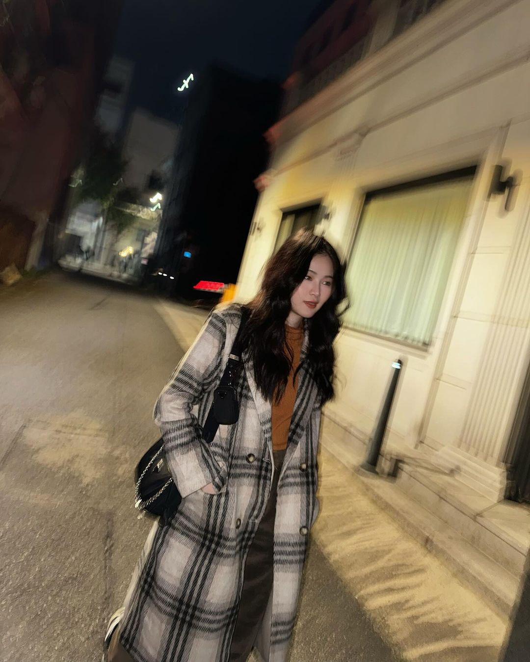แอปเปิ้ล - ลาภิสรา อินทรสูต