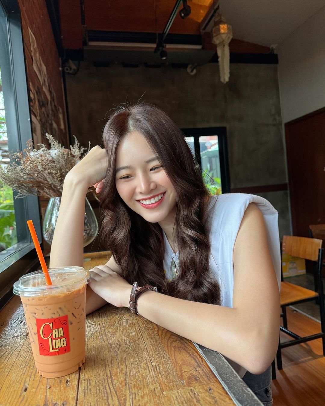 แอปเปิ้ล - ลาภิสรา อินทรสูต