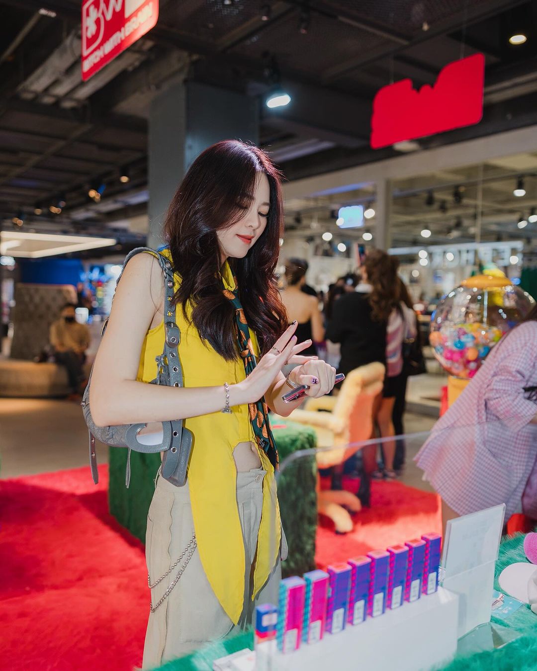 แอปเปิ้ล - ลาภิสรา อินทรสูต