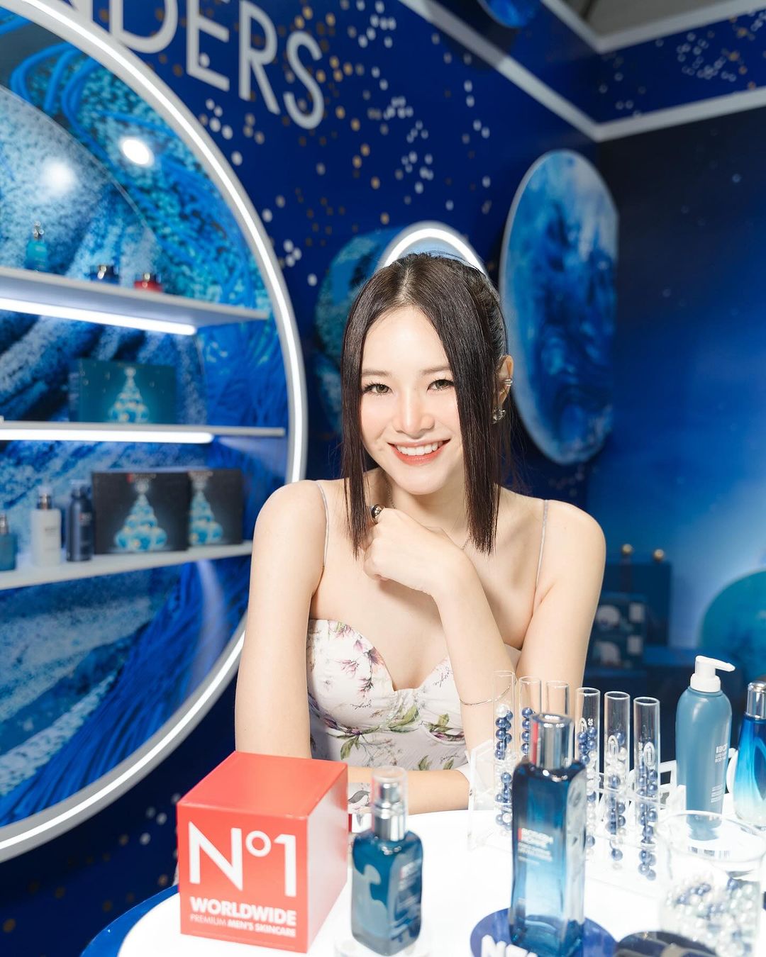 แอปเปิ้ล - ลาภิสรา อินทรสูต