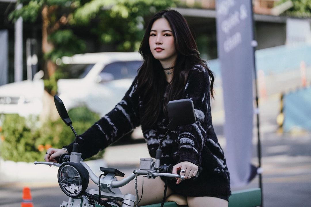 แอปเปิ้ล - ลาภิสรา อินทรสูต