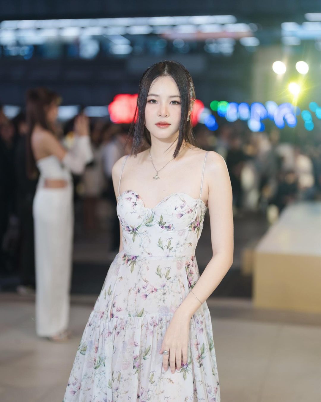 แอปเปิ้ล - ลาภิสรา อินทรสูต
