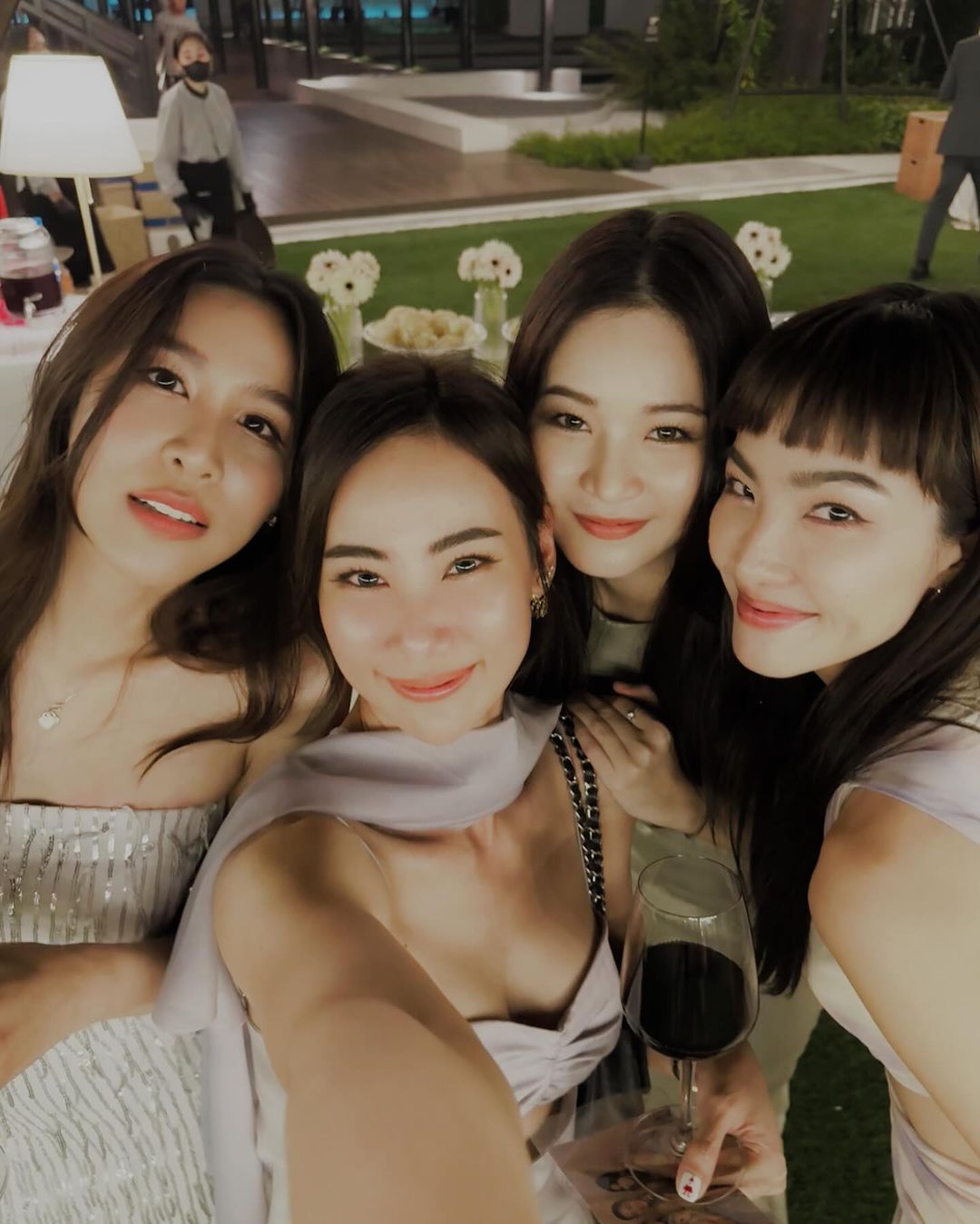 แอปเปิ้ล - ลาภิสรา อินทรสูต
