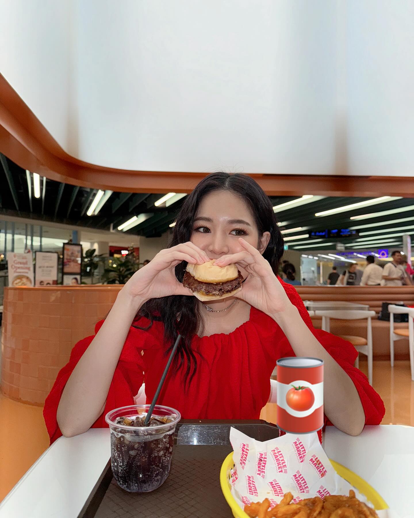 แอปเปิ้ล - ลาภิสรา อินทรสูต