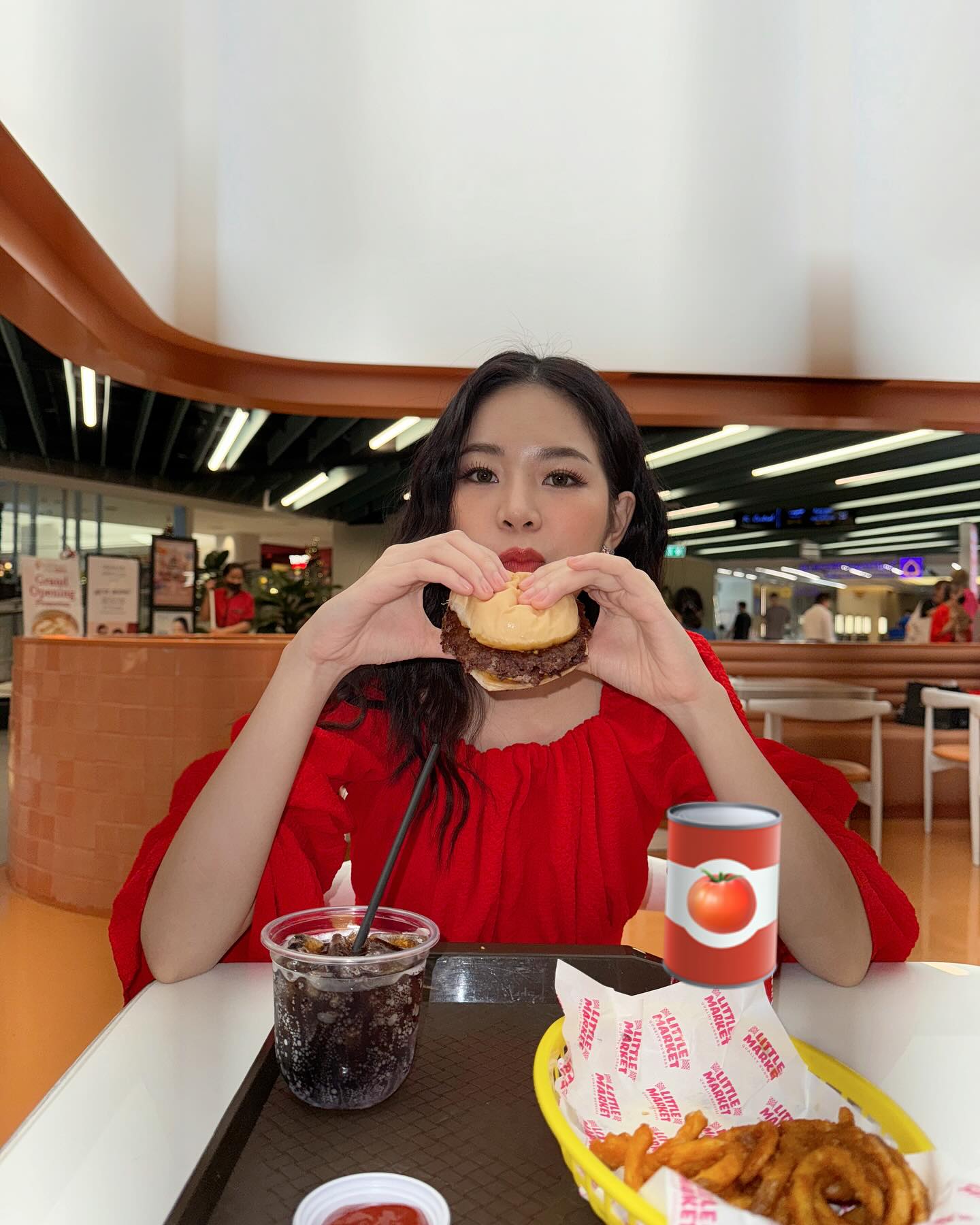 แอปเปิ้ล - ลาภิสรา อินทรสูต