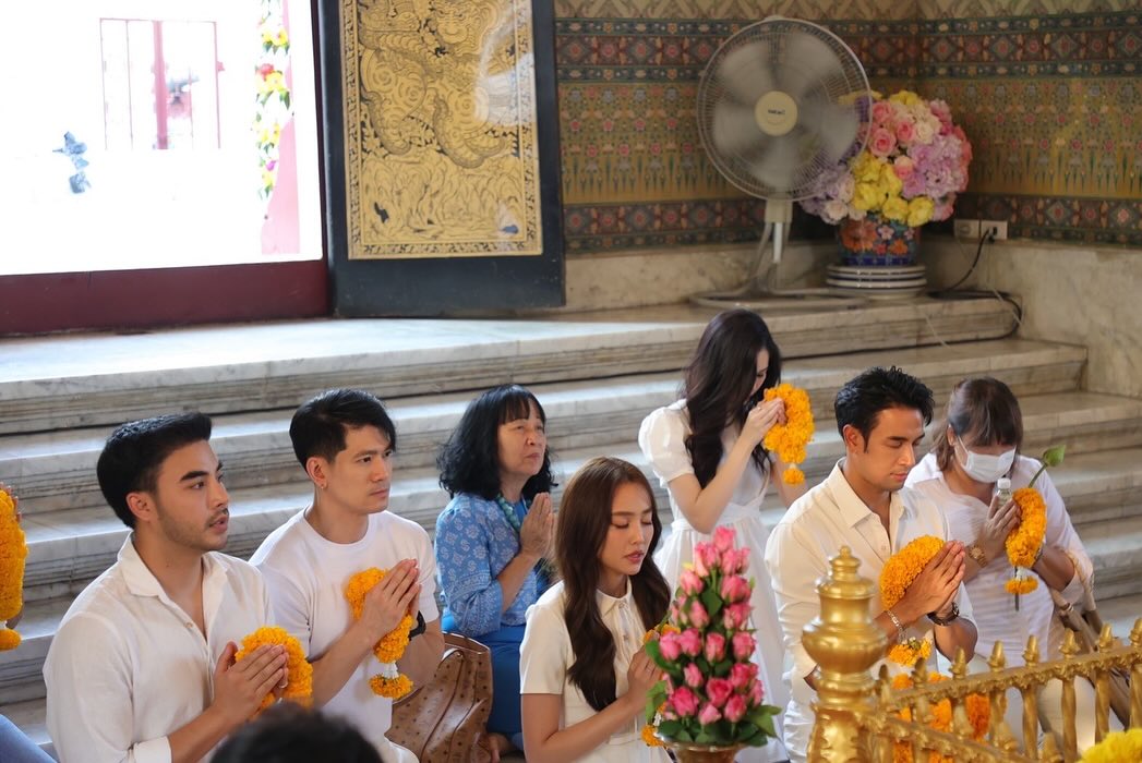 แอปเปิ้ล - ลาภิสรา อินทรสูต