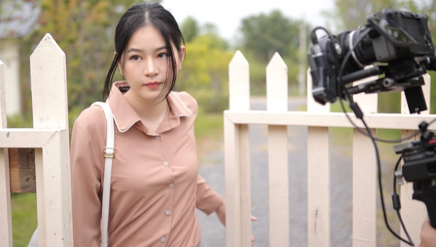 แอปเปิ้ล - ลาภิสรา อินทรสูต