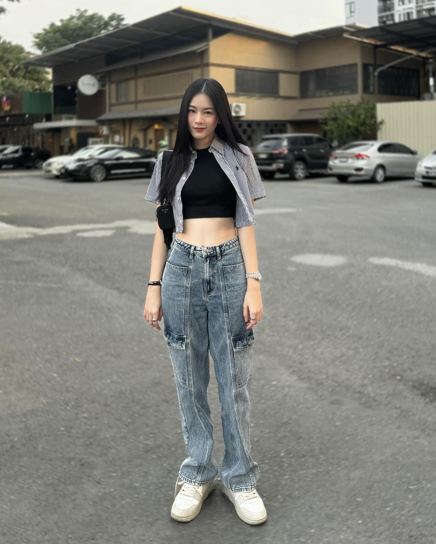 แอปเปิ้ล - ลาภิสรา อินทรสูต