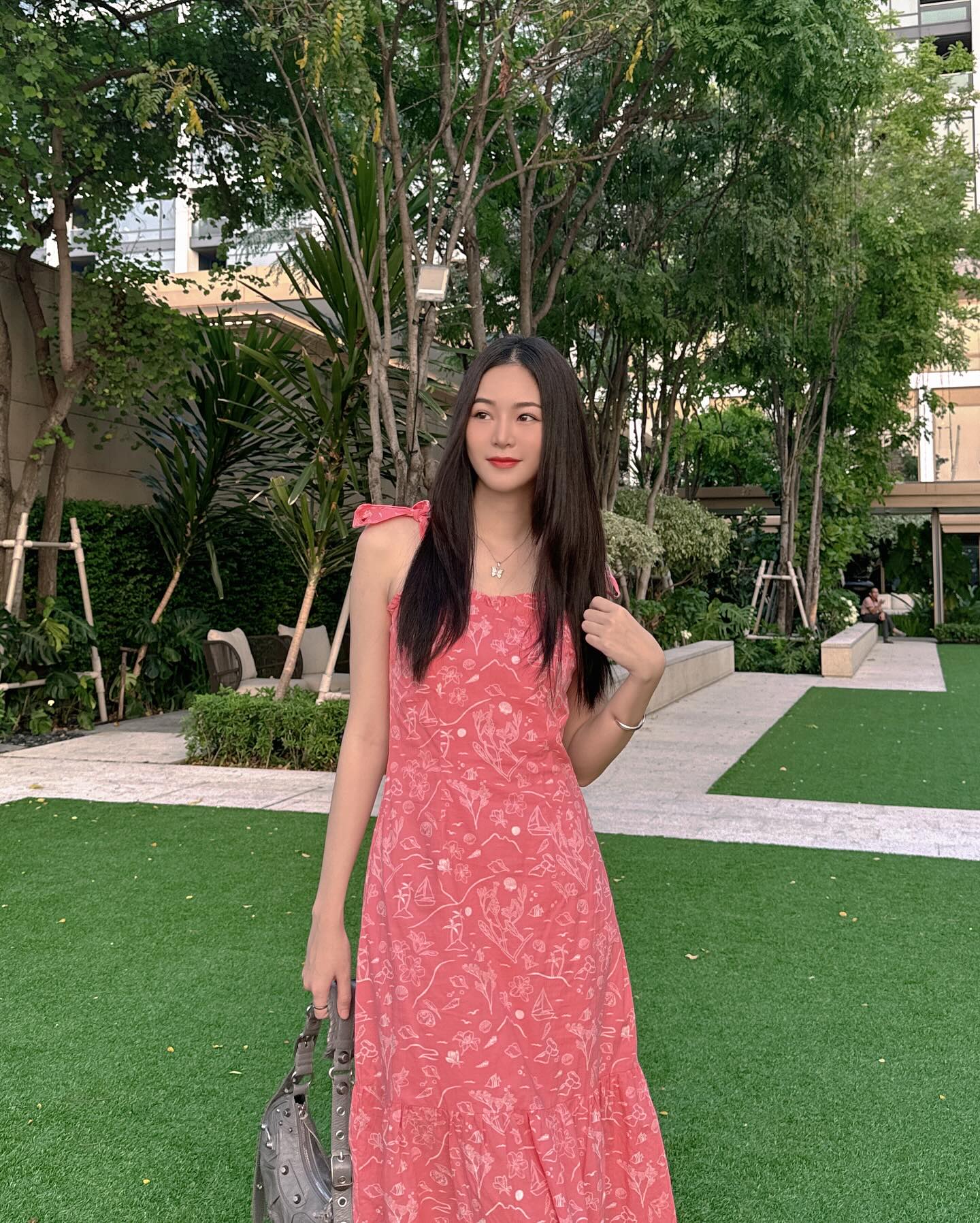 แอปเปิ้ล - ลาภิสรา อินทรสูต