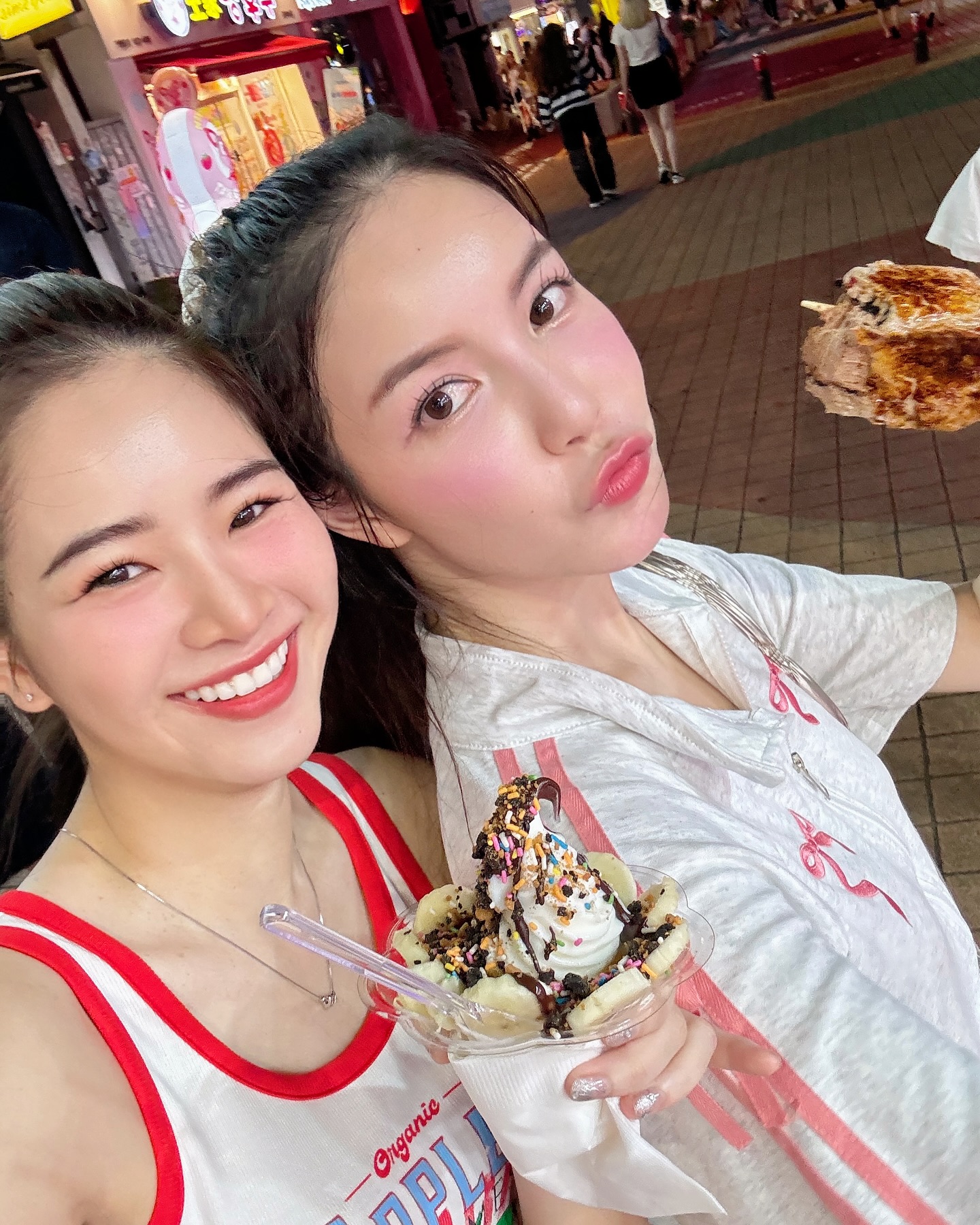 แอปเปิ้ล - ลาภิสรา อินทรสูต
