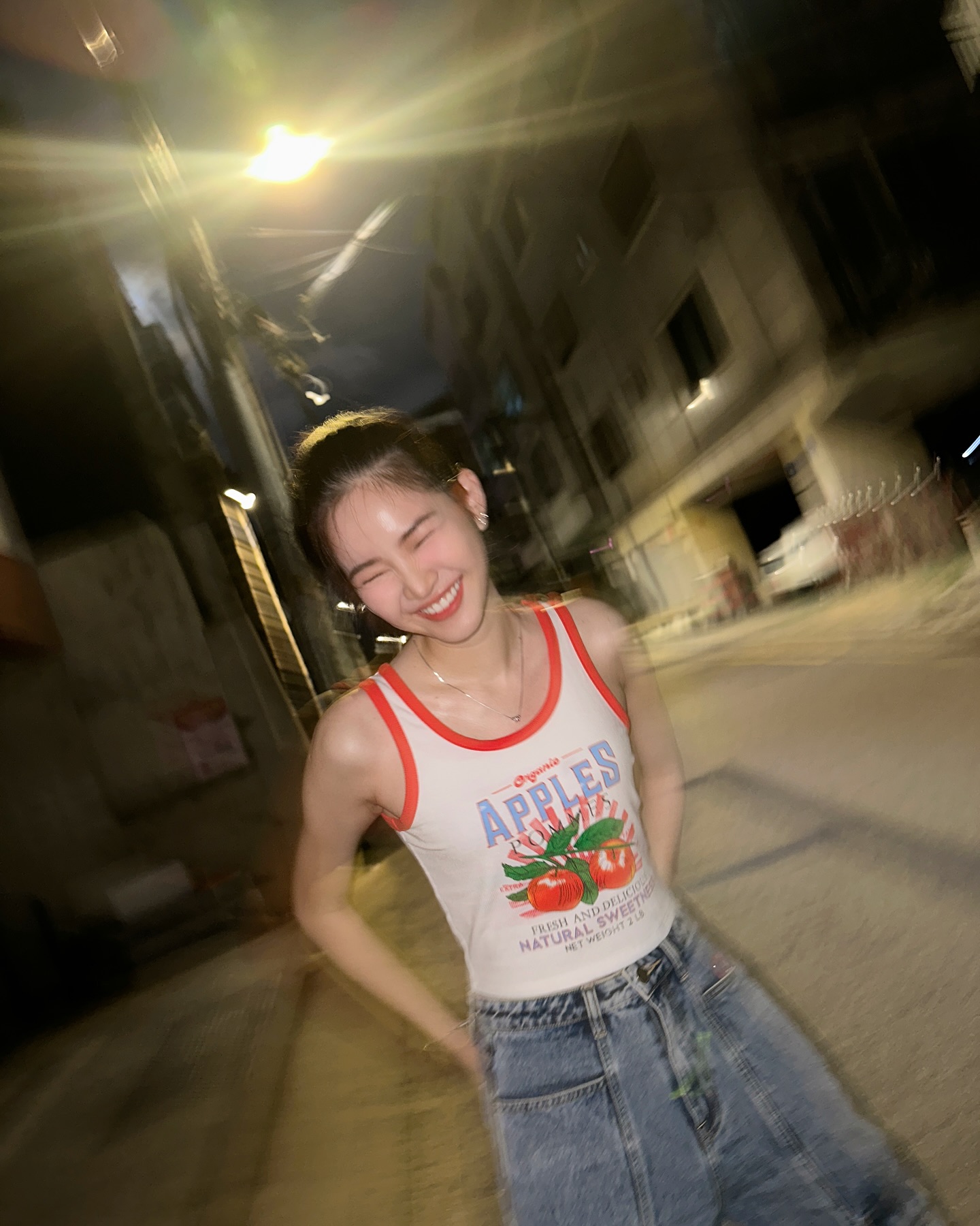 แอปเปิ้ล - ลาภิสรา อินทรสูต