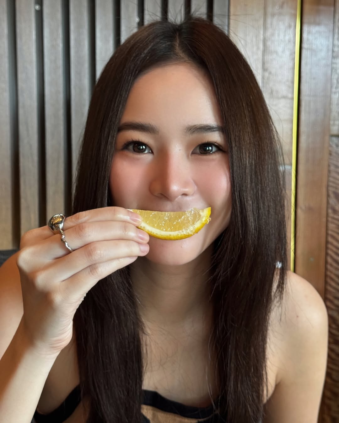 แอปเปิ้ล - ลาภิสรา อินทรสูต