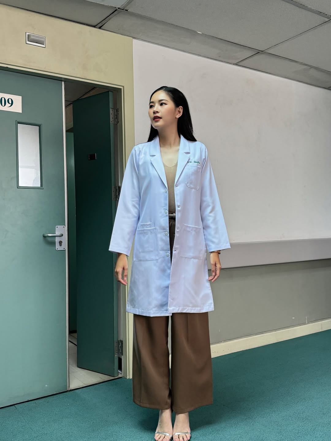 แอปเปิ้ล - ลาภิสรา อินทรสูต