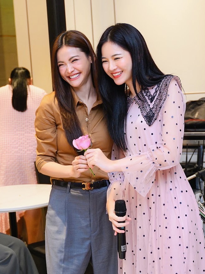 แอปเปิ้ล - ลาภิสรา อินทรสูต