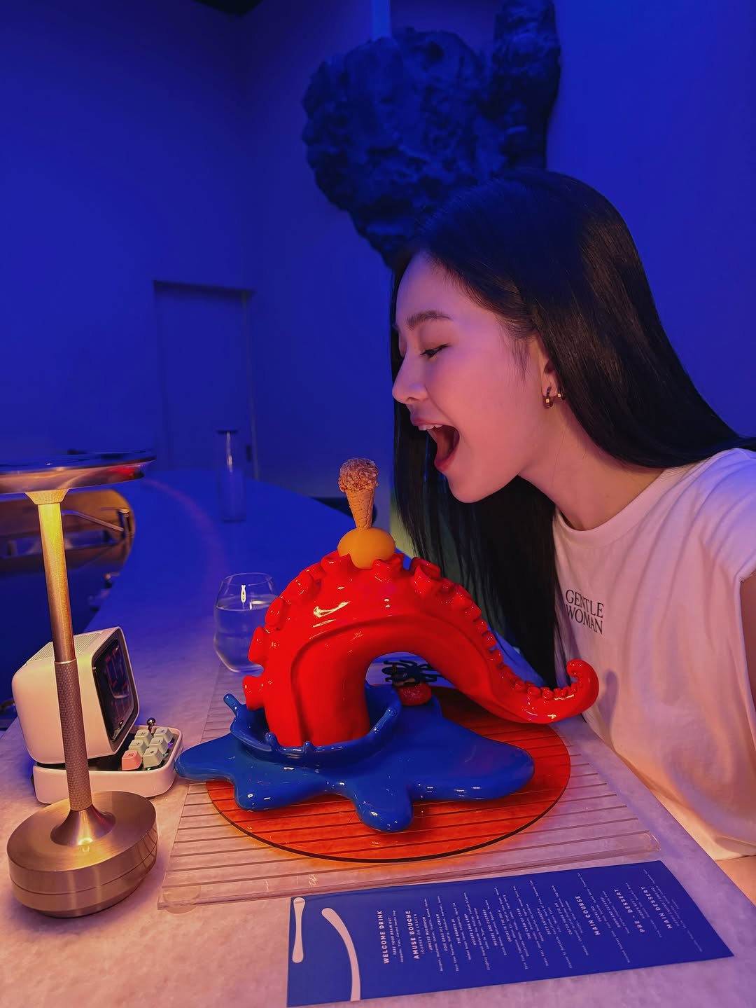 แอปเปิ้ล - ลาภิสรา อินทรสูต