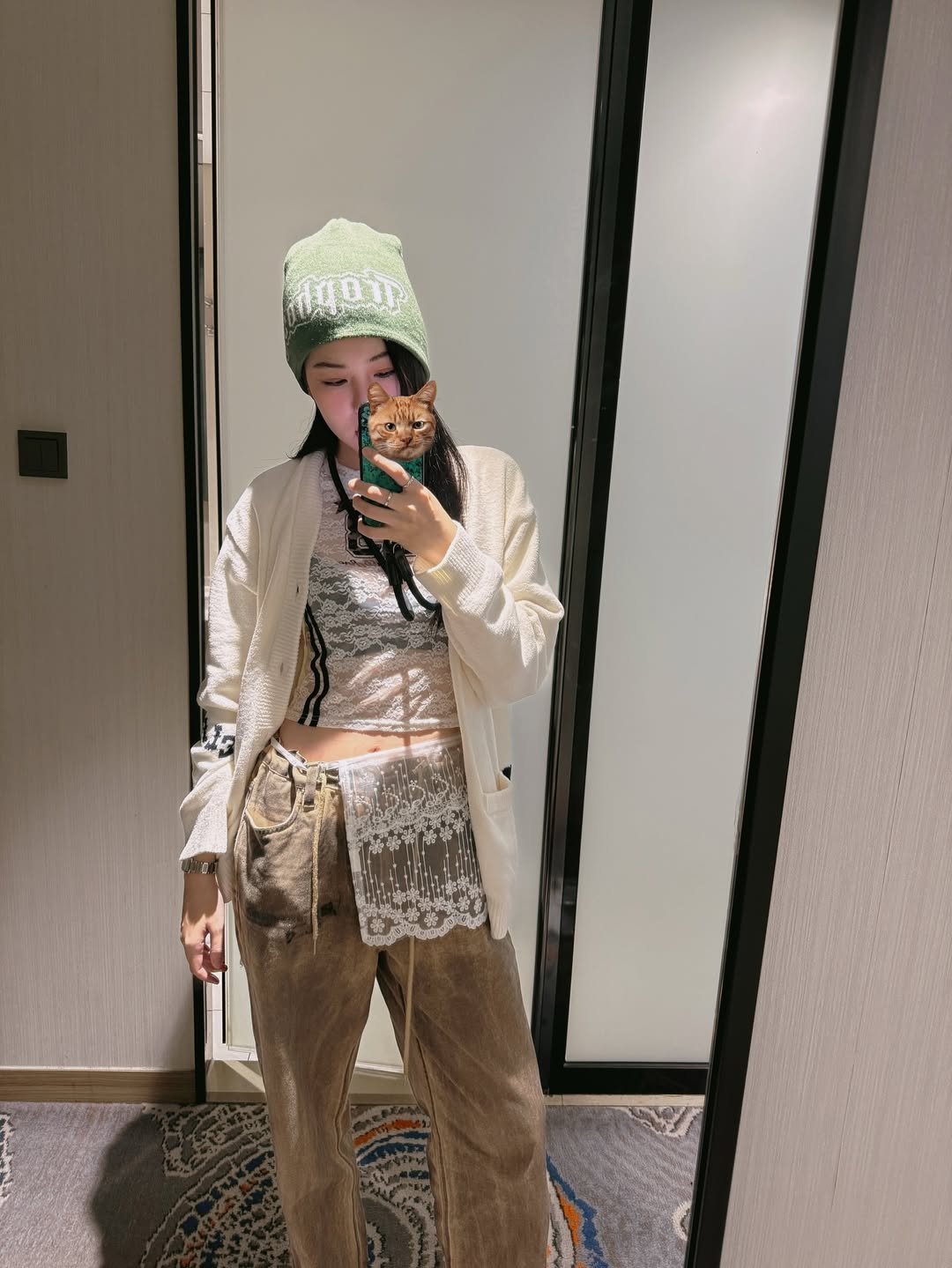 แอปเปิ้ล - ลาภิสรา อินทรสูต
