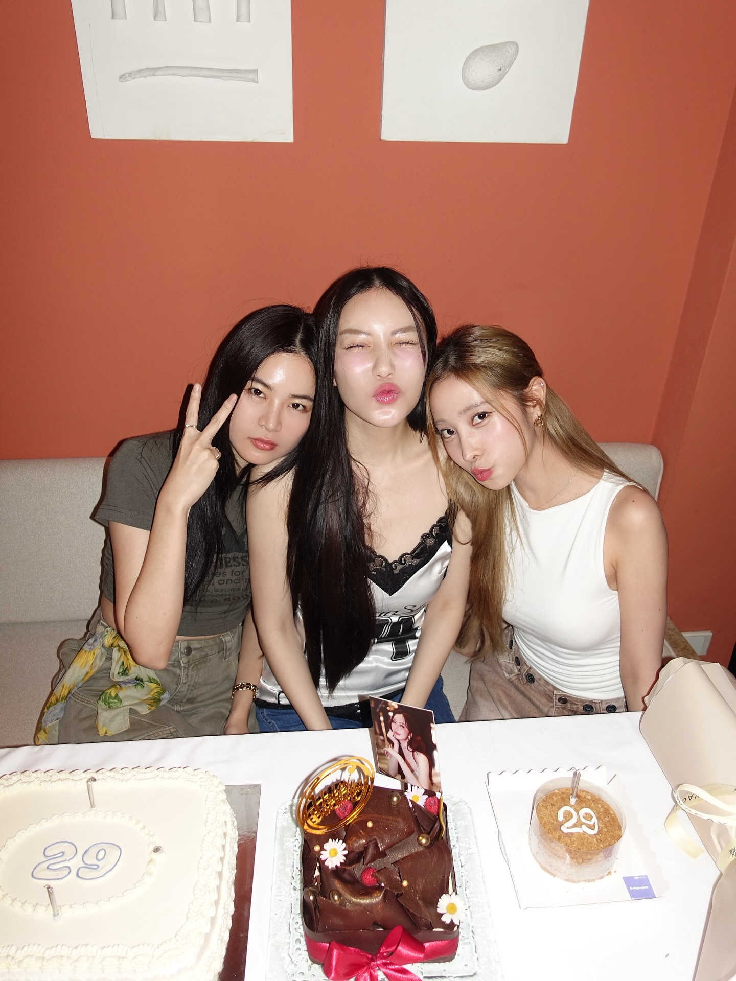 แอปเปิ้ล - ลาภิสรา อินทรสูต