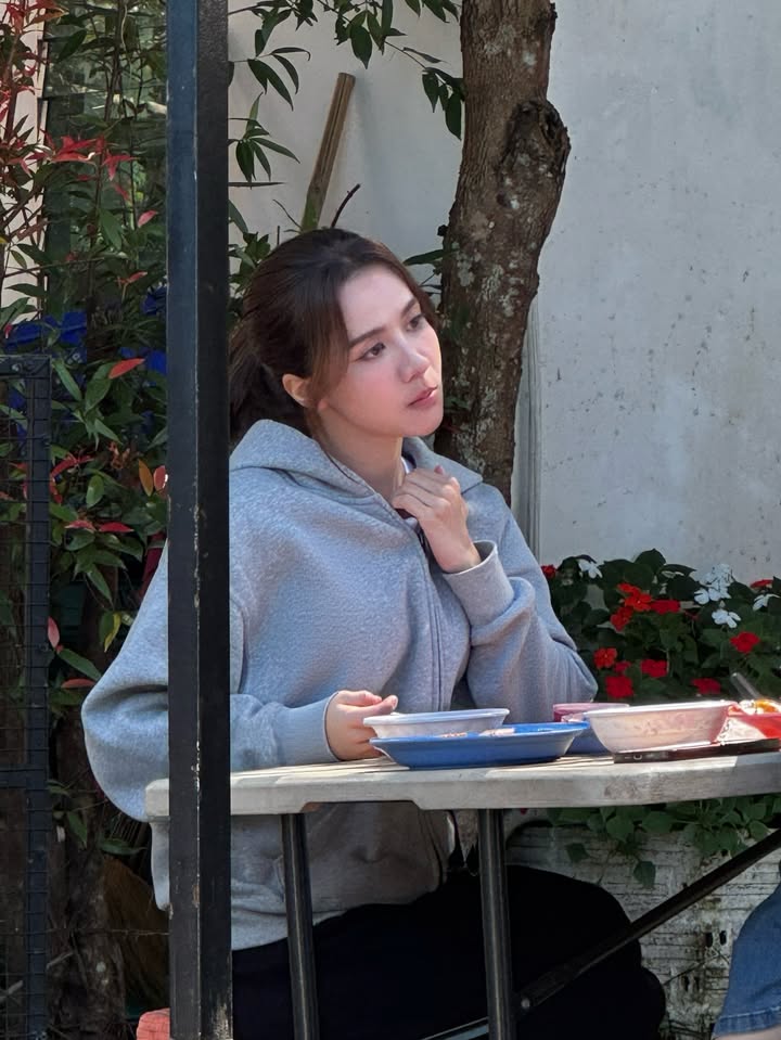 แอปเปิ้ล - ลาภิสรา อินทรสูต