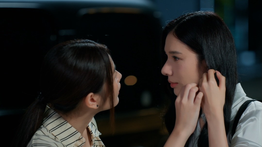 แอปเปิ้ล - ลาภิสรา อินทรสูต