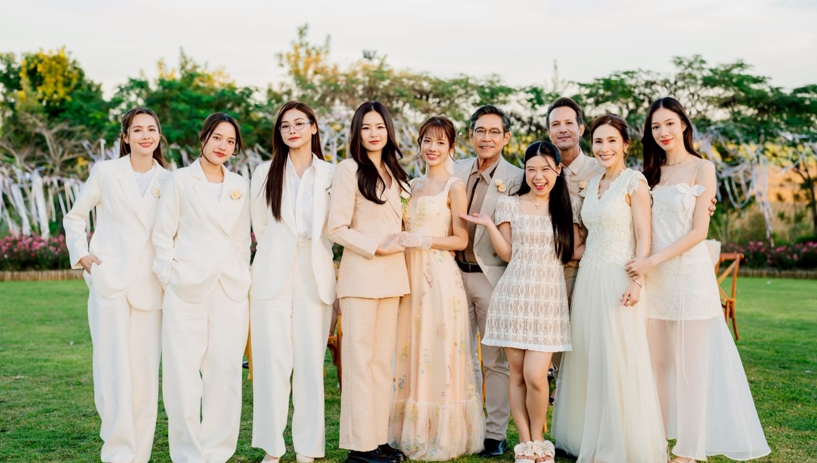 แอปเปิ้ล - ลาภิสรา อินทรสูต