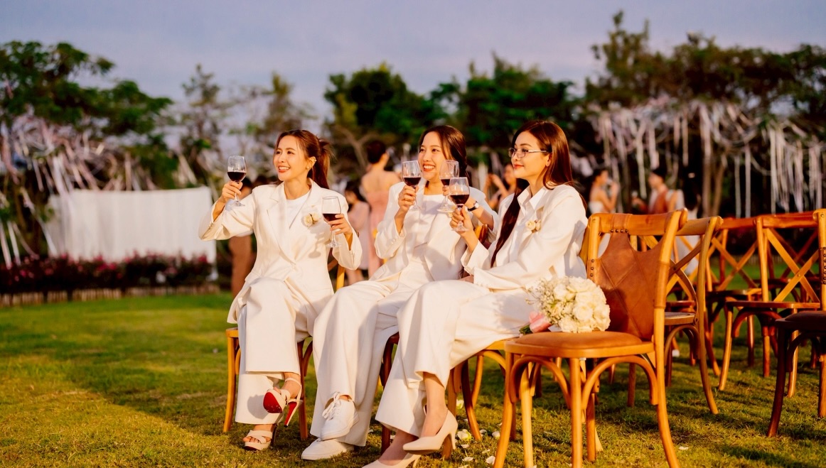 แอปเปิ้ล - ลาภิสรา อินทรสูต