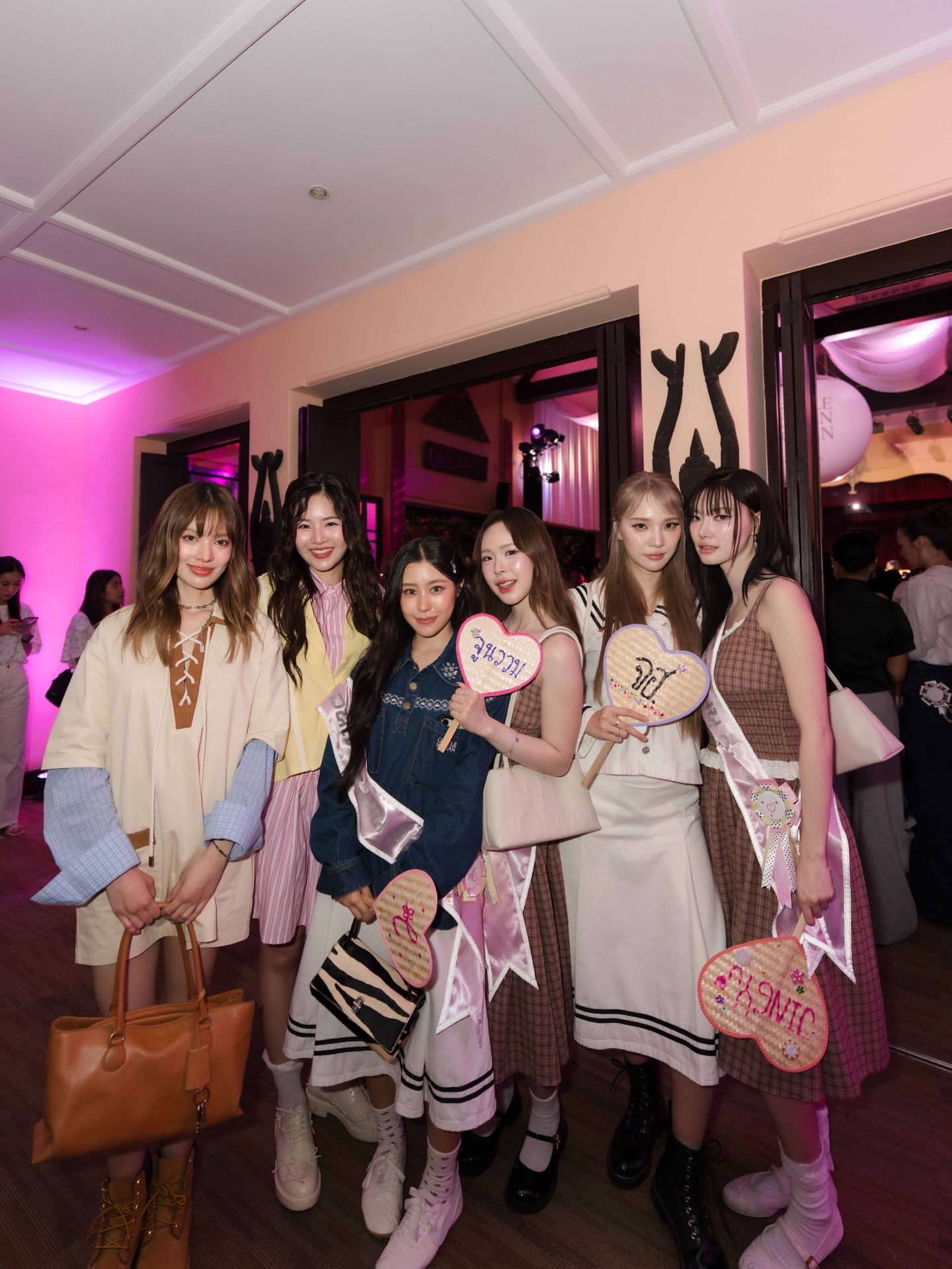 แอปเปิ้ล - ลาภิสรา อินทรสูต