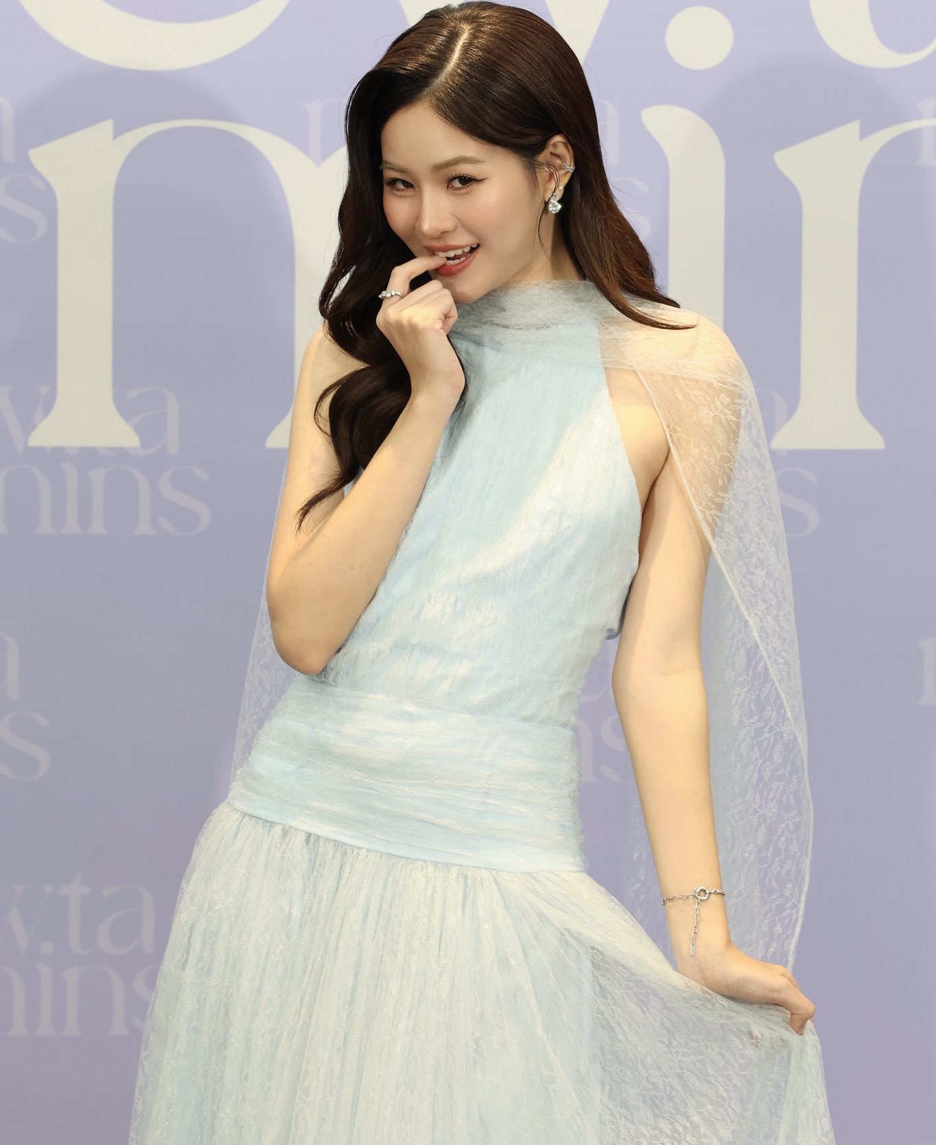 แอปเปิ้ล - ลาภิสรา อินทรสูต