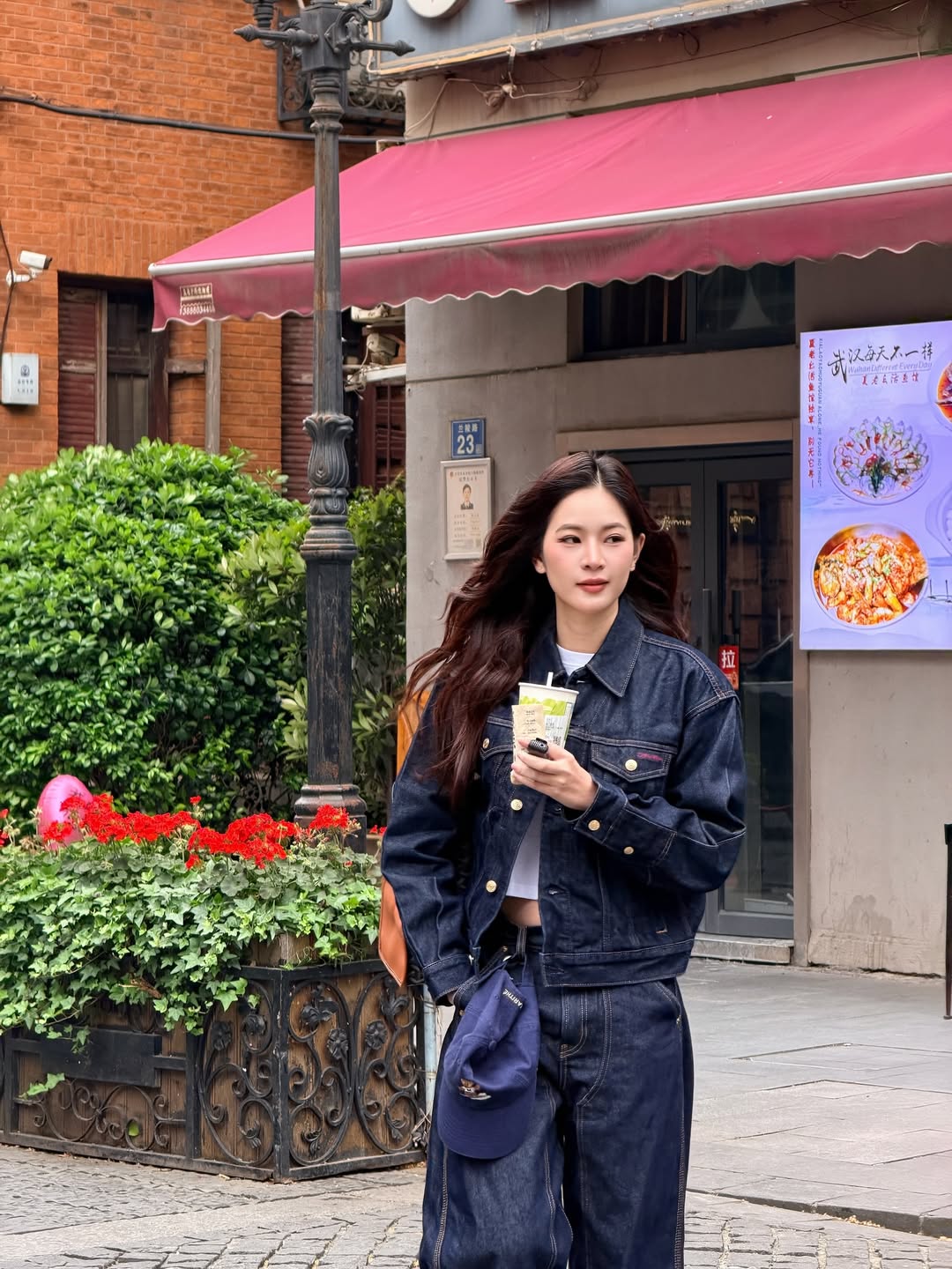 แอปเปิ้ล - ลาภิสรา อินทรสูต